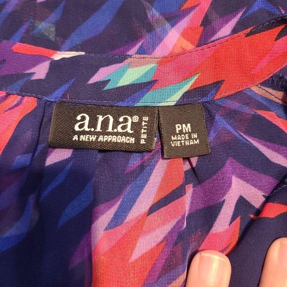 Ana medium petite womens abstract sheer blouse - Picture 5 of 10